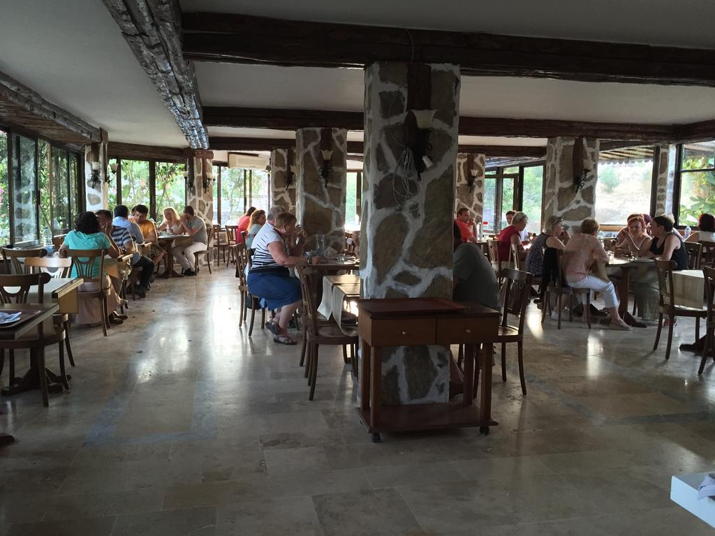 Pataros Hotel Patara Ngoại thất bức ảnh
