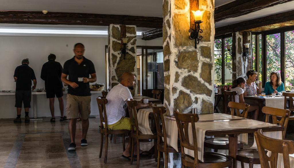 Pataros Hotel Patara Ngoại thất bức ảnh