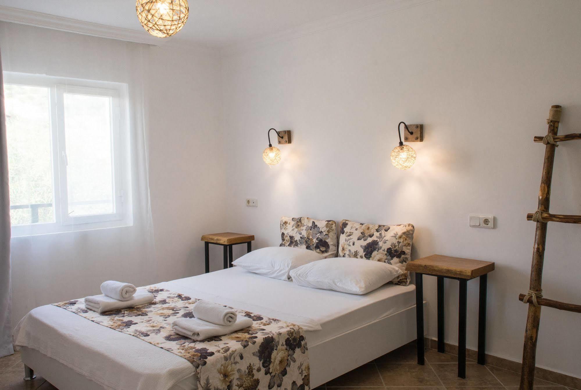 Pataros Hotel Patara Ngoại thất bức ảnh